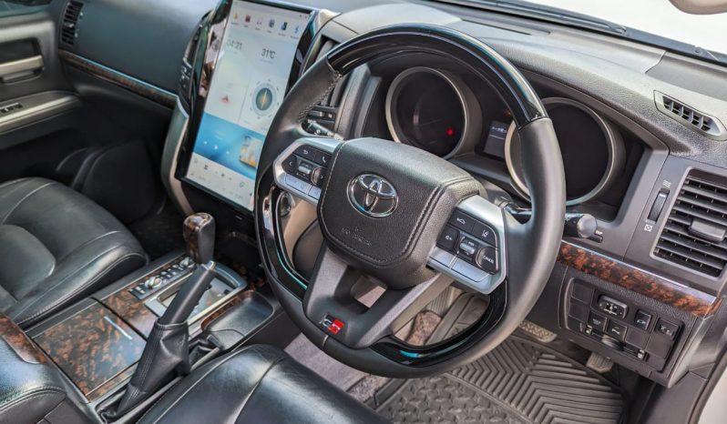 
								Toyota Land Cruiser ZX 2012 | Viatura Usada – Maputo full									