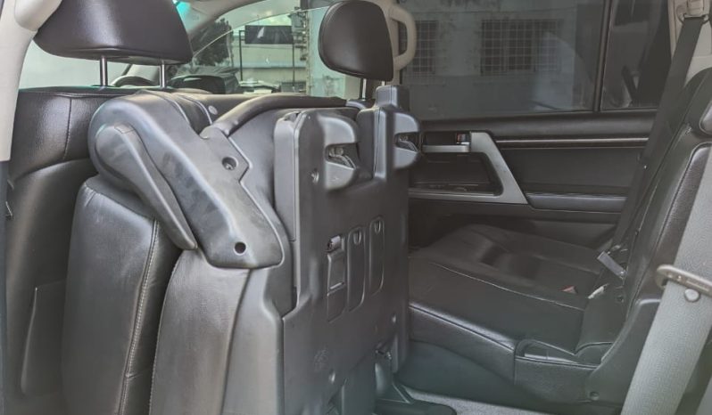 
								Toyota Land Cruiser ZX 2012 | Viatura Usada – Maputo full									