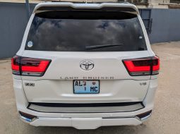 
										Toyota Land Cruiser ZX 2012 | Viatura Usada – Maputo full									