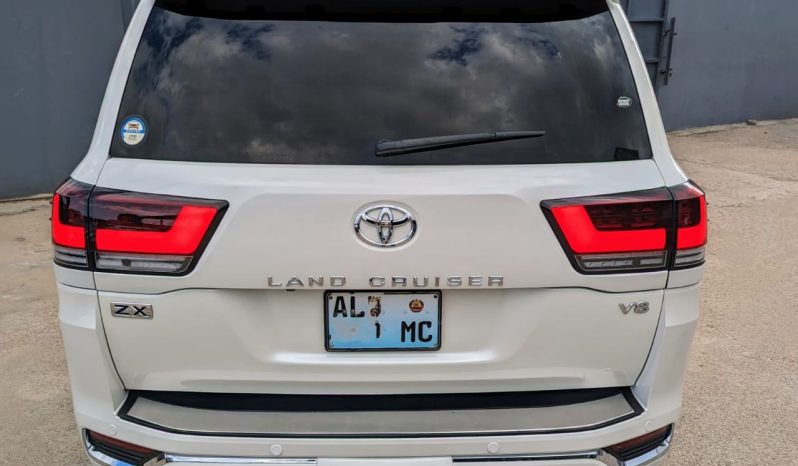
								Toyota Land Cruiser ZX 2012 | Viatura Usada – Maputo full									