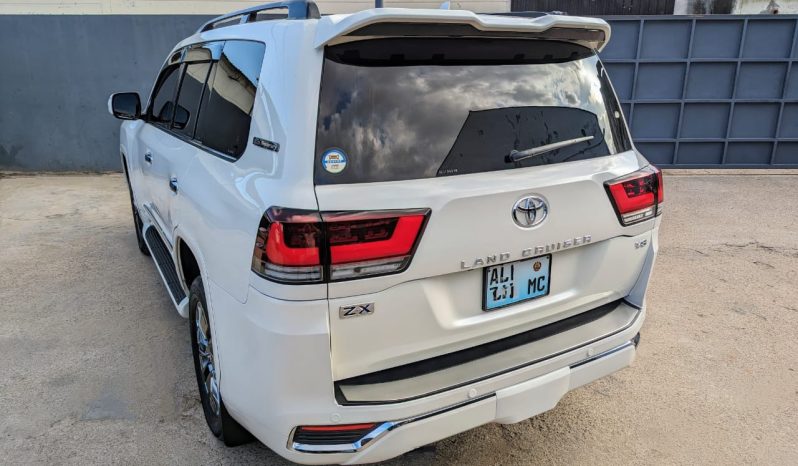 
								Toyota Land Cruiser ZX 2012 | Viatura Usada – Maputo full									